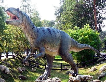 Allosaurus model in Ba?tów, Poland